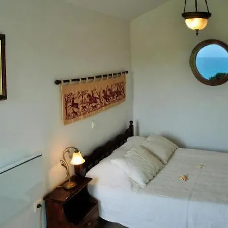 Beachfront Rhodes Seashell Holiday home *