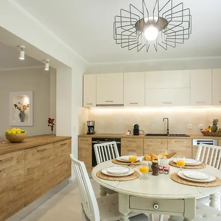 Beachfront Rhodes Seashell Holiday home *