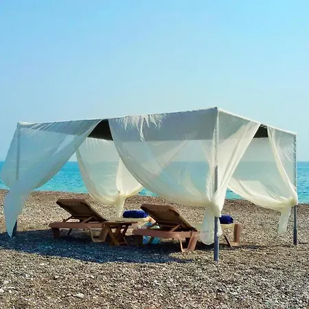 Beachfront Rhodes Seashell * גנאדי