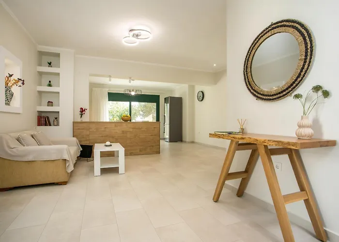 Beachfront Rhodes Seashell *