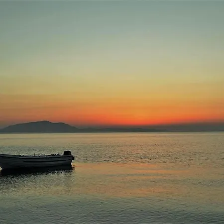 Дом отдыха Beachfront Rhodes Seashell *