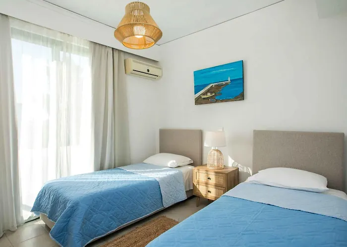 Beachfront Rhodes Seashell